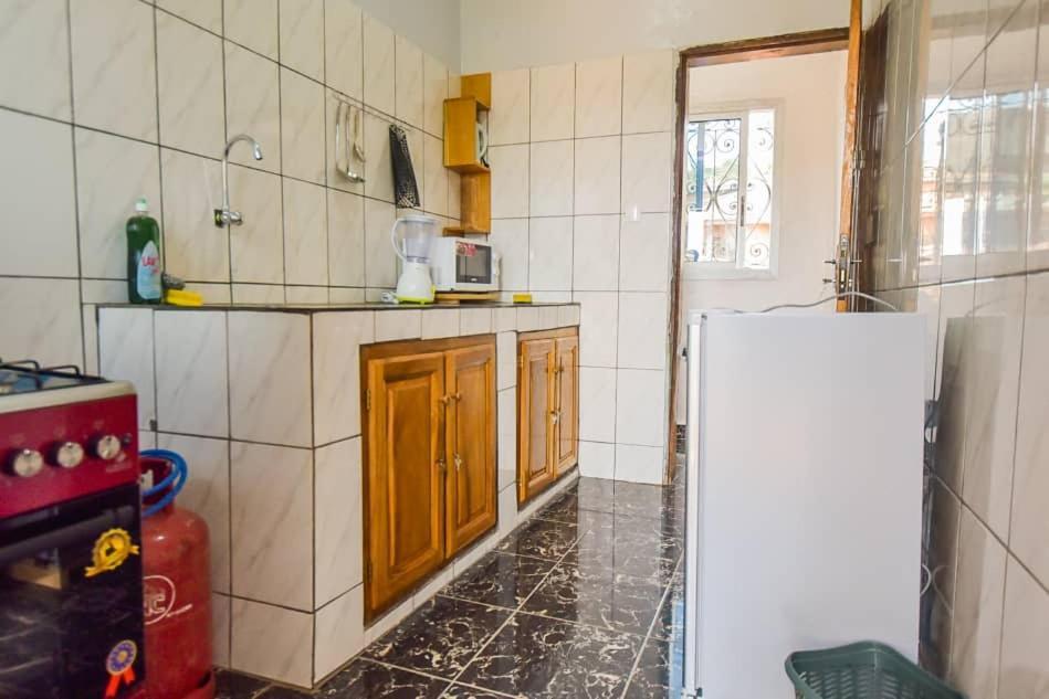 Appartements Neuf De Haut Standing Dm & Ng A Bafoussam Luaran gambar